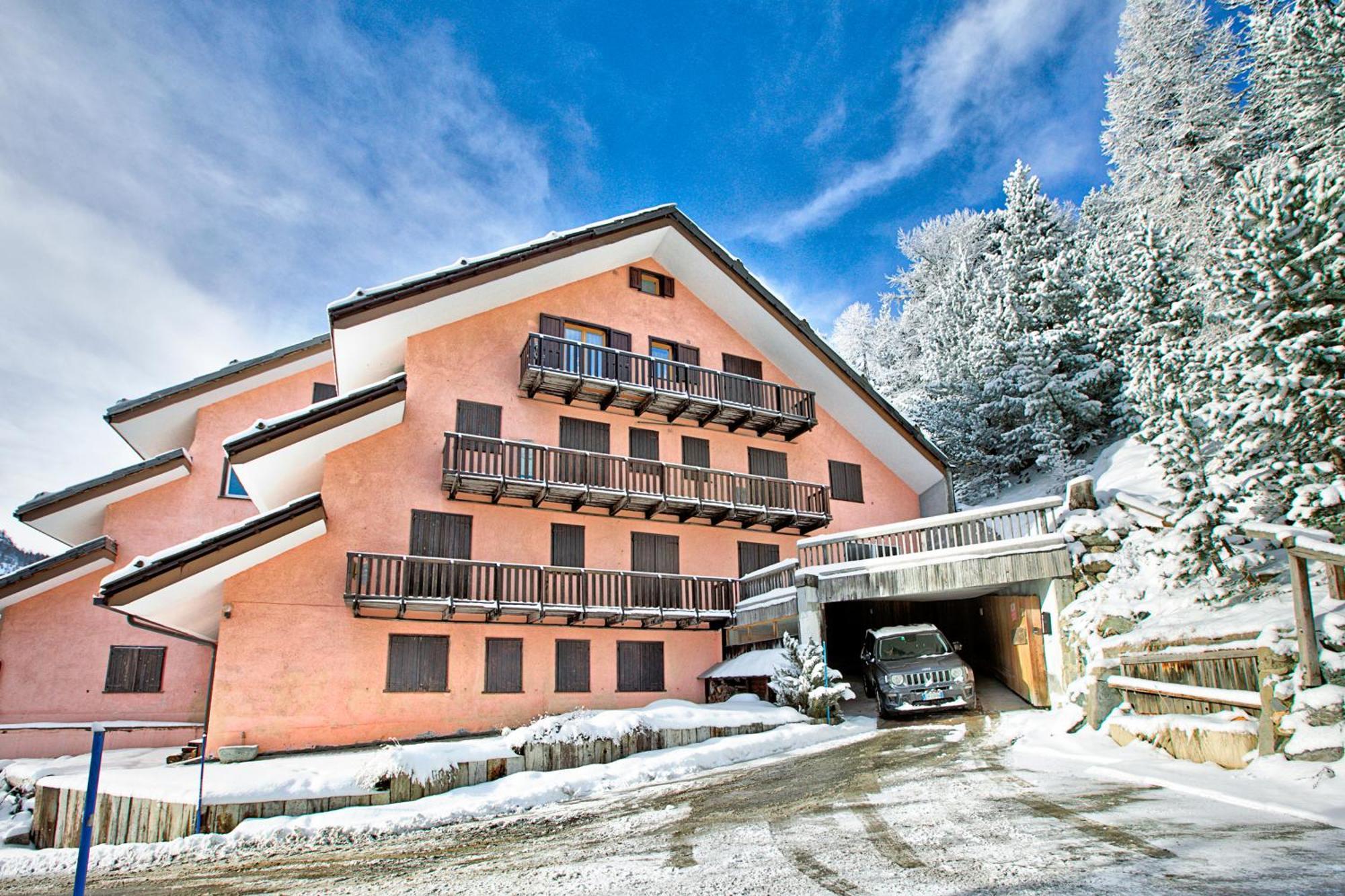 Appartamento La Marmotta Mountain Retreat - Happy Rentals Claviere Buitenkant foto